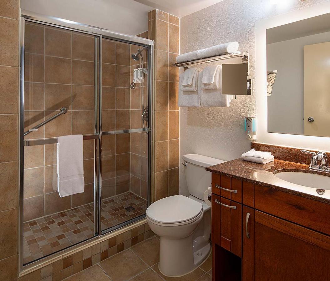Bluegreen Vacations La Cabana Resort, An Ascend Collection Palm Beach Room photo