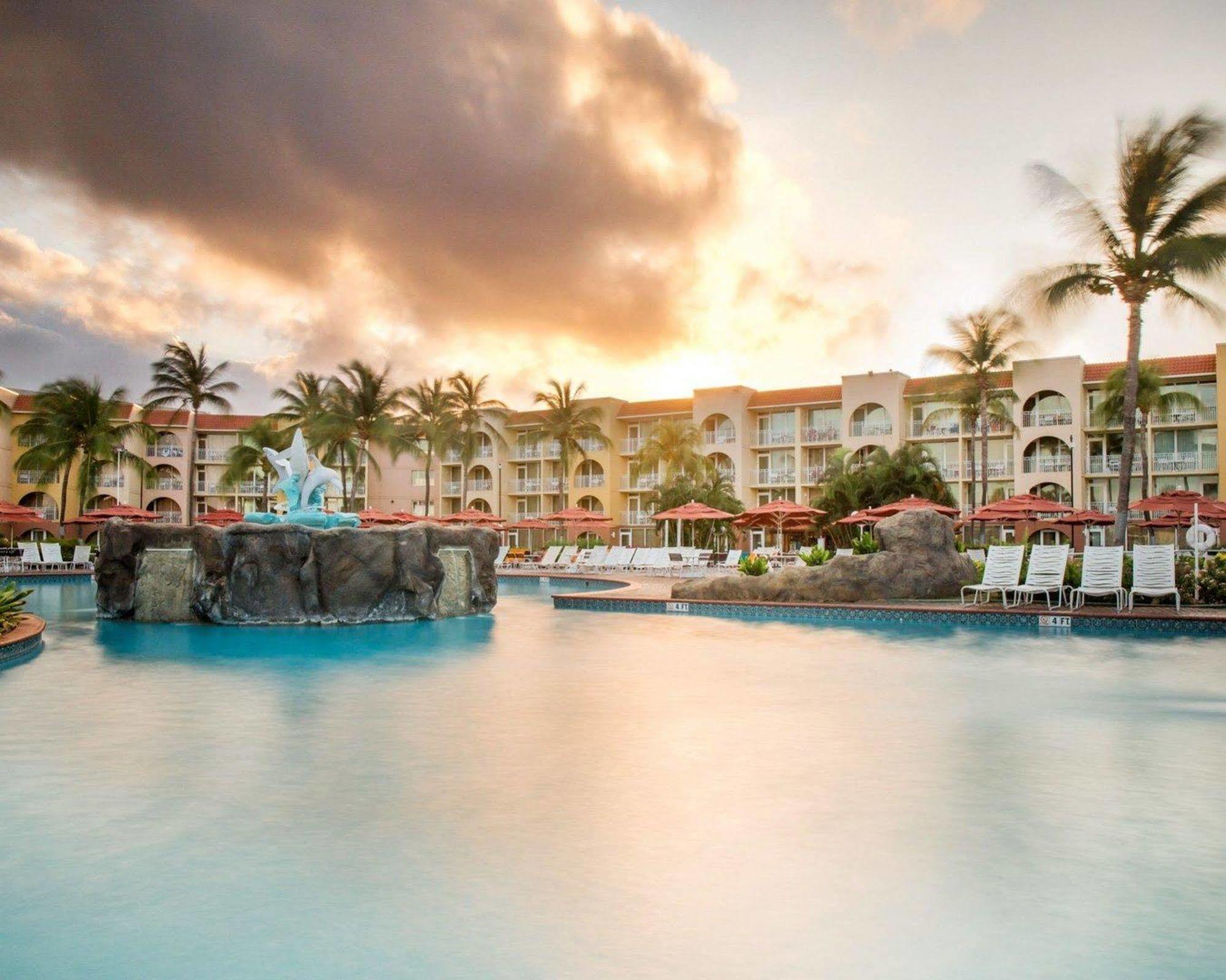 Bluegreen Vacations La Cabana Resort, An Ascend Collection Palm Beach Exterior photo